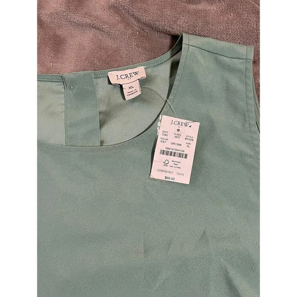 NWT J.Crew Sage Green Tank Top Size XL Button Back Formal Cropped Sleeveless - Picture 3 of 8